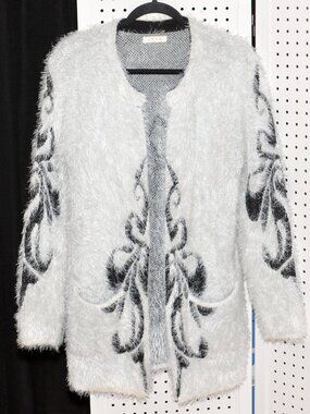 ZEVA Fuzzy Eyelash Knit Open Front Cardigan Black White Scroll Pattern